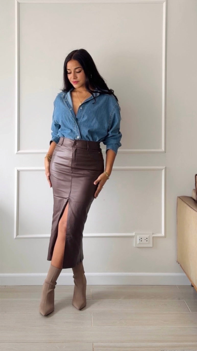 Falda Midi efecto cuero
